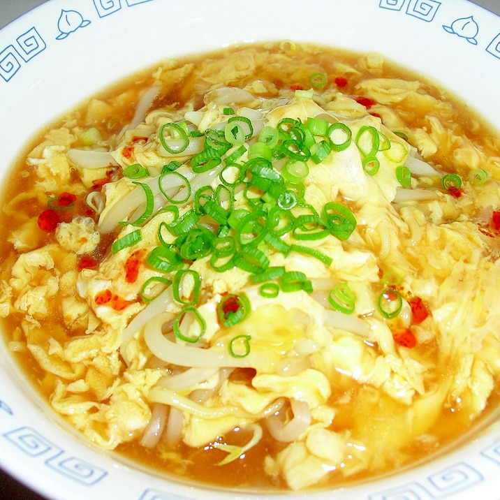 もやし入り♪我が家の“サンラータン麺”